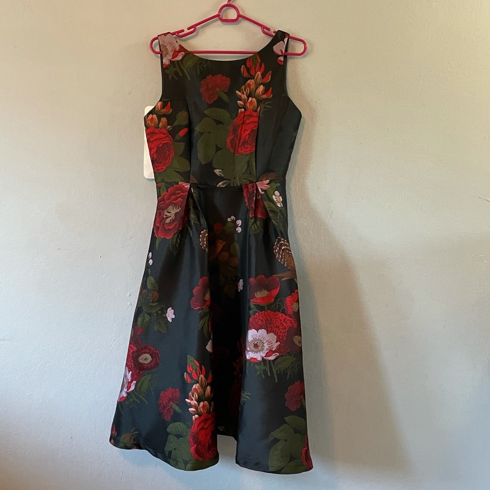 Rose Jacquard Sleeveless Midi Dress